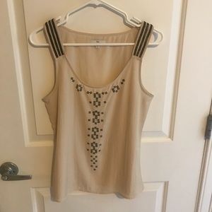 Gap tank top in excellent condition